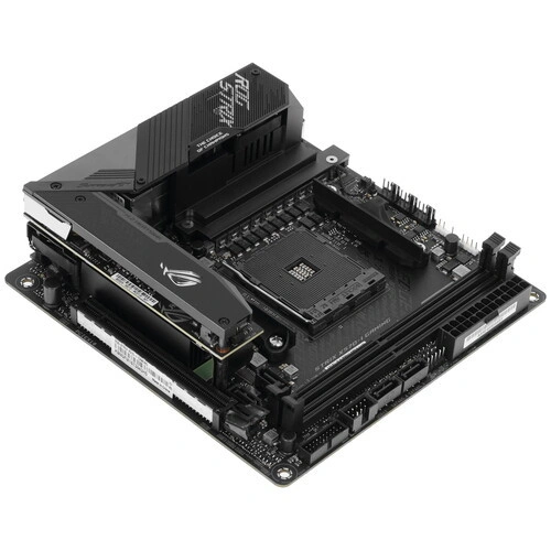 Материнская плата ASUS ROG STRIX X570-I GAMING 4 x кабель SATA, антенна Wi-Fi, диск с ПО, документация, задняя планка, удлинитель для ARGB
