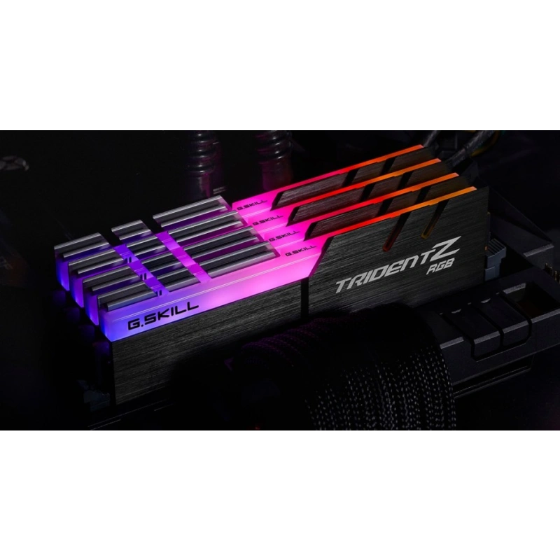 Оперативная память 32 Gb 3600 MHz G.Skill TRIDENT Z RGB (F4-3600C18D-32GTZR)
