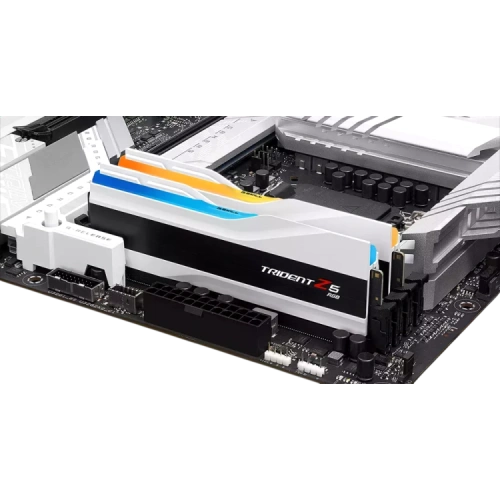 Оперативная память 32 Gb 6000 MHz G.Skill TRIDENT Z5 RGB White (F5-6000J3636F16GX2-TZ5RW)