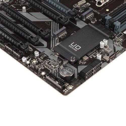 Материнская плата Gigabyte B760 DS3H DDR4 2 x кабель SATA, документация, задняя планка