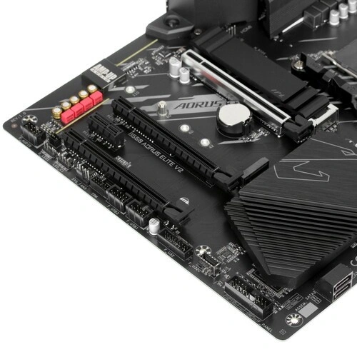 Материнская плата Gigabyte B550 AORUS ELITE V2 x кабель SATA