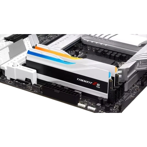 Оперативная память 64 Gb 6000 MHz G.Skill TRIDENT Z5 RGB White (F5-6000J3636F32GX2-TZ5RW)