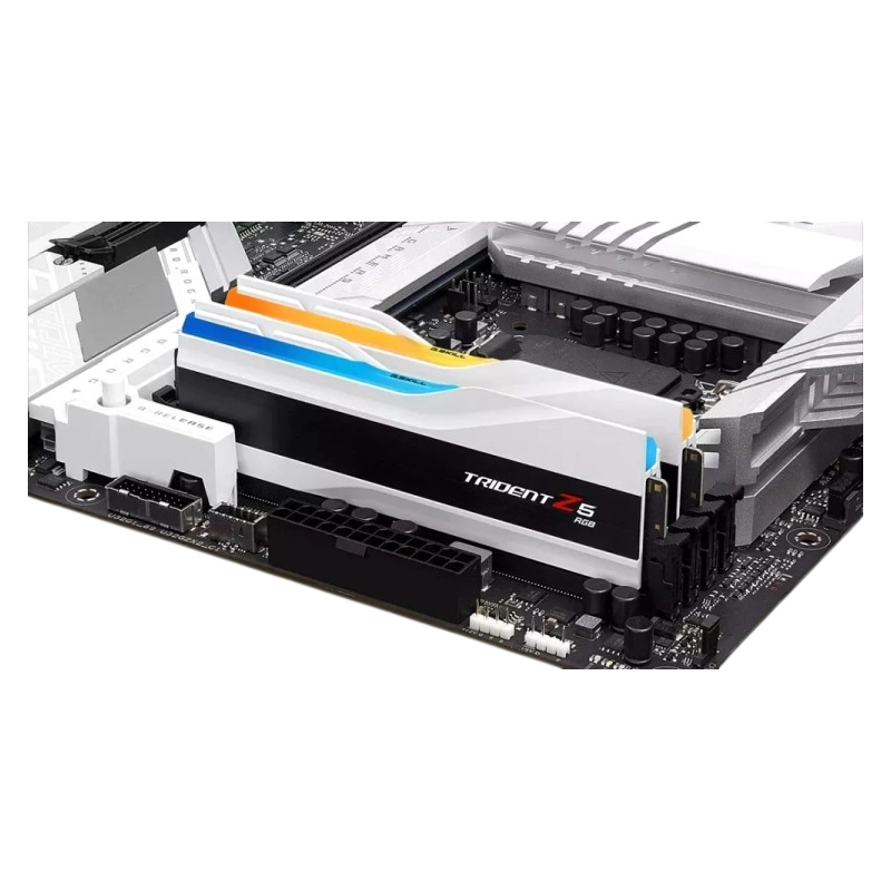 Оперативная память 64 Gb 6000 MHz G.Skill TRIDENT Z5 RGB White (F5-6000J3636F32GX2-TZ5RW)