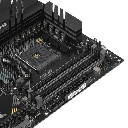 Материнская плата ASUS TUF GAMING B550-PLUS WIFI II 2 x кабель SATA, антенна Wi-Fi, диск с ПО, документация