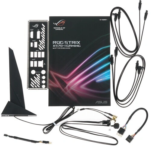 Материнская плата ASUS ROG STRIX X570-I GAMING 4 x кабель SATA, антенна Wi-Fi, диск с ПО, документация, задняя планка, удлинитель для ARGB