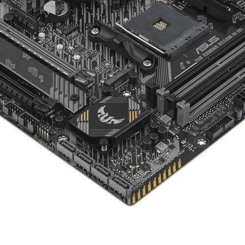 Материнская плата ASUS TUF GAMING B550M-PLUS 2 x кабель SATA, диск с ПО, документация, задняя планка, комплект наклеек