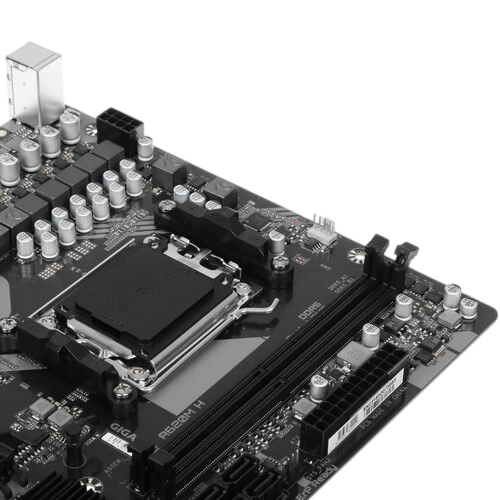 Материнская плата Gigabyte A620M H x кабель SATA, документация, задняя планка