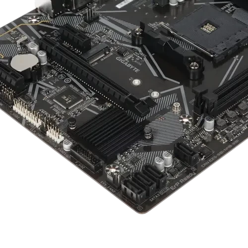 Материнская плата Gigabyte A520M S2H x кабель SATA, диск с ПО, документация, задняя планка