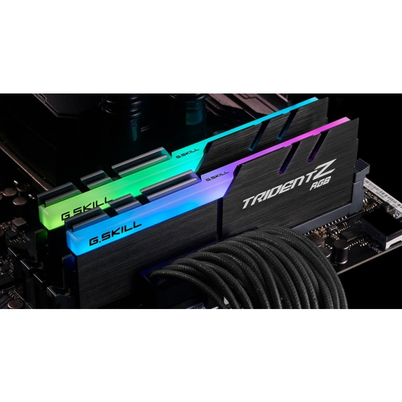 Оперативная память 32 Gb 3600 MHz G.Skill TRIDENT Z RGB (F4-3600C18D-32GTZR)