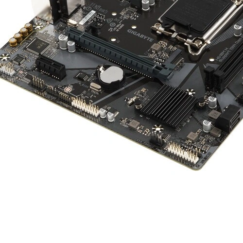Материнская плата Gigabyte H610M H 2 x кабель SATA, документация, задняя планка